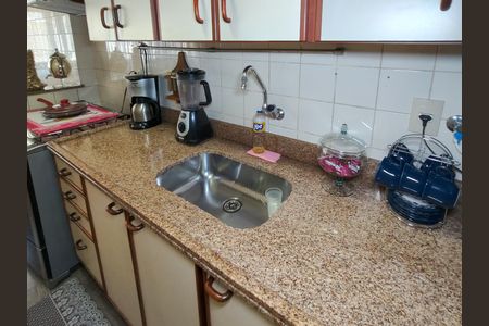 Apartamento à venda com 170m², 3 quartos e 1 vaga Apartamento à venda com 170m², 3 quartos e 1 vagaCozinha