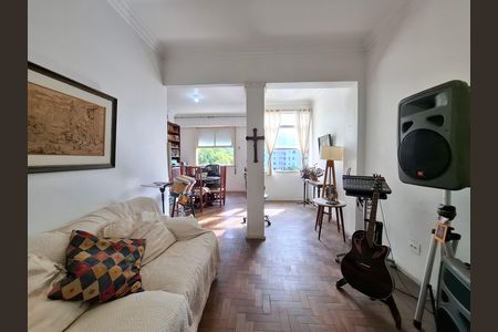 Apartamento à venda com 100m², 2 quartos e 1 vaga Apartamento à venda com 100m², 2 quartos e 1 vagaSala