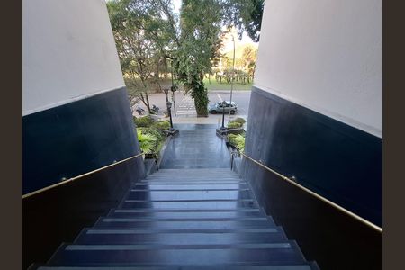 Apartamento à venda com 100m², 2 quartos e 1 vaga Apartamento à venda com 100m², 2 quartos e 1 vagaEntrada