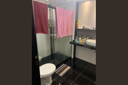 Casa à venda com 121m², 4 quartos e 1 vaga