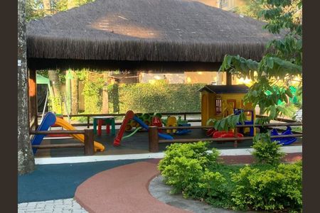 Casa à venda com 121m², 4 quartos e 1 vaga