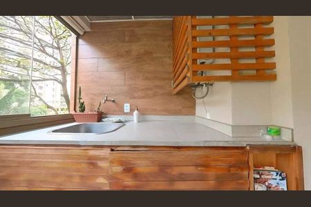 Apartamento à venda com 80m², 2 quartos e 1 vaga