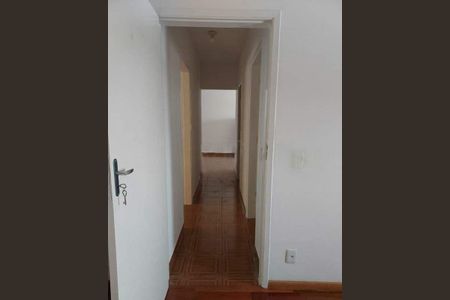 Apartamento à venda com 70m², 2 quartos e 1 vaga