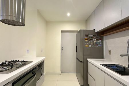Apartamento à venda com 116m², 3 quartos e sem vaga Apartamento à venda com 116m², 3 quartos e sem vagaCozinha