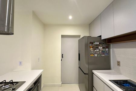 Apartamento à venda com 116m², 3 quartos e sem vaga Apartamento à venda com 116m², 3 quartos e sem vagaCozinha