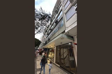 Apartamento à venda com 116m², 3 quartos e sem vaga Apartamento à venda com 116m², 3 quartos e sem vagaFachada