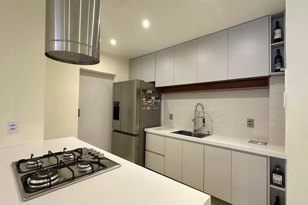 Apartamento à venda com 116m², 3 quartos e sem vaga Apartamento à venda com 116m², 3 quartos e sem vagaCozinha