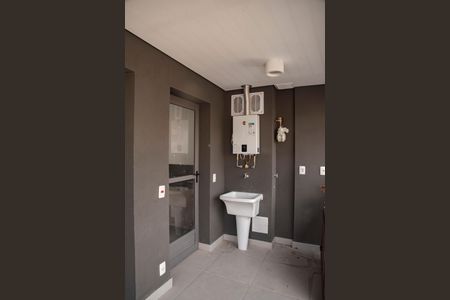 Apartamento para alugar com 68m², 2 quartos e 1 vagaÁrea de Serviço