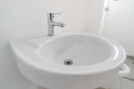 Apartamento à venda com 68m², 2 quartos e 1 vaga Apartamento à venda com 68m², 2 quartos e 1 vagaBanheiro da Suíte