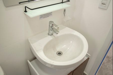 Apartamento para alugar com 68m², 2 quartos e 1 vagaBanheiro