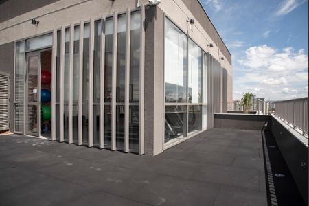 Apartamento para alugar com 68m², 2 quartos e 1 vagaÁrea comum - Academia