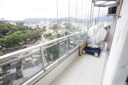 Apartamento à venda com 126m², 3 quartos e 2 vagasVaranda da Suíte 