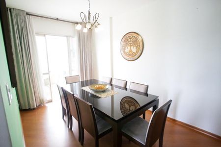 Apartamento à venda com 126m², 3 quartos e 2 vagasSala