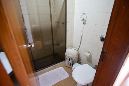 Apartamento à venda com 126m², 3 quartos e 2 vagasBanheiro Social
