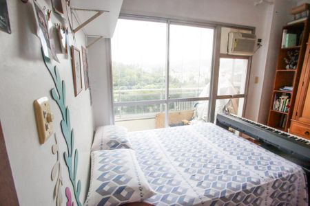 Apartamento à venda com 126m², 3 quartos e 2 vagasQuarto 1