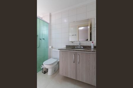 Apartamento à venda com 128m², 3 quartos e 3 vagasBanheiro da Suíte 1