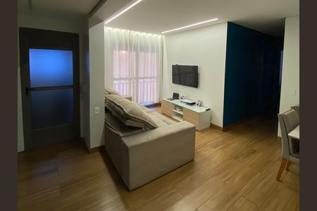 Sala de apartamento para alugar com 2 quartos, 73m² em Vila Independencia, São Paulo