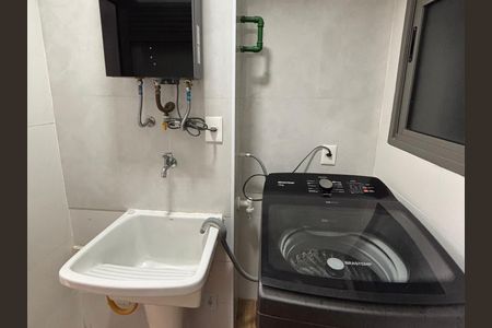 Apartamento para alugar com 73m², 2 quartos e 1 vaga Apartamento para alugar com 73m², 2 quartos e 1 vagaÁrea de Serviço