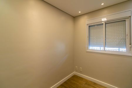 Quarto de apartamento para alugar com 2 quartos, 68m² em Jardim Flor da Montanha, Guarulhos