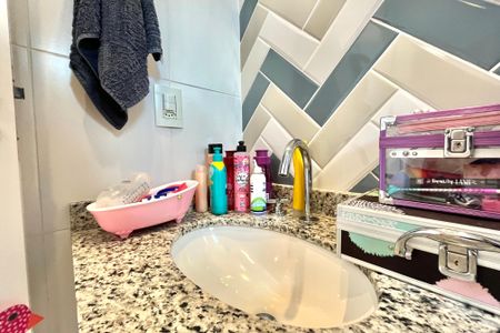 Apartamento à venda com 122m², 3 quartos e 2 vagasBanheiro da Suíte 2