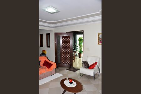 Casa para alugar com 200m², 4 quartos e 2 vagas Casa para alugar com 200m², 4 quartos e 2 vagasSala 1