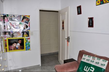 Casa para alugar com 200m², 4 quartos e 2 vagas Casa para alugar com 200m², 4 quartos e 2 vagasQuarto 1