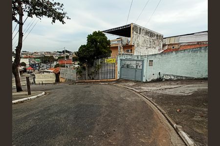 Casa para alugar com 200m², 4 quartos e 2 vagas Casa para alugar com 200m², 4 quartos e 2 vagasVista da Rua