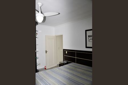 Casa para alugar com 200m², 4 quartos e 2 vagas Casa para alugar com 200m², 4 quartos e 2 vagasSuíte