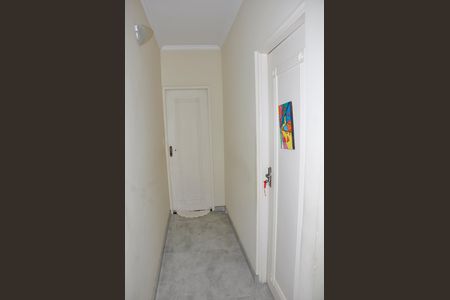 Casa para alugar com 200m², 4 quartos e 2 vagas Casa para alugar com 200m², 4 quartos e 2 vagasCorredor