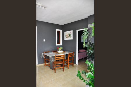 Casa para alugar com 200m², 4 quartos e 2 vagas Casa para alugar com 200m², 4 quartos e 2 vagasQuintal