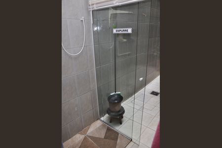 Casa para alugar com 200m², 4 quartos e 2 vagas Casa para alugar com 200m², 4 quartos e 2 vagasBnaheiro de Serviço