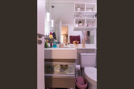 Apartamento à venda com 145m², 3 quartos e 2 vagas Apartamento à venda com 145m², 3 quartos e 2 vagasBanheiro da Suíte