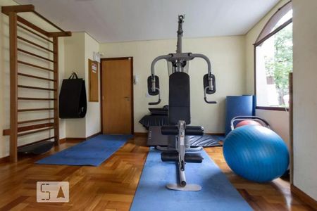 Apartamento à venda com 80m², 2 quartos e 2 vagas Apartamento à venda com 80m², 2 quartos e 2 vagasAcademia