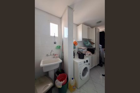 Apartamento à venda com 80m², 2 quartos e 2 vagas Apartamento à venda com 80m², 2 quartos e 2 vagasÁrea de Serviço