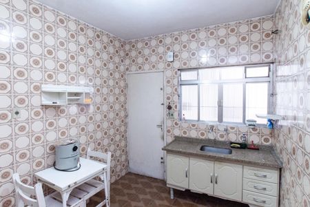 Casa à venda com 110m², 3 quartos e 2 vagasCozinha