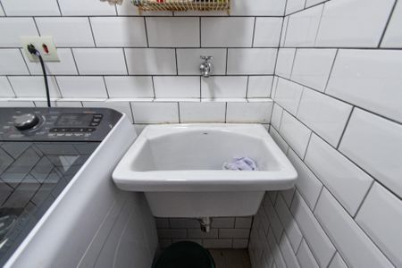 Apartamento à venda com 74m², 1 quarto e 1 vagaÁrea de serviço