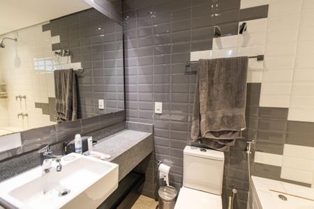 Apartamento à venda com 74m², 1 quarto e 1 vagaBanheiro