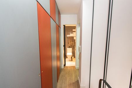 Apartamento à venda com 74m², 1 quarto e 1 vagaCorredor