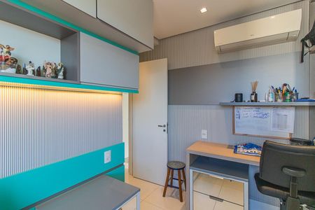 Quarto 1 de apartamento à venda com 3 quartos, 104m² em Cavalhada, Porto Alegre