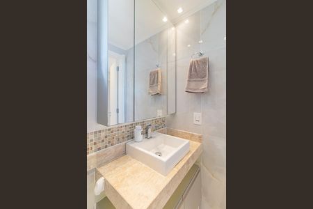 Apartamento à venda com 104m², 3 quartos e 2 vagasBanheiro da Suíte