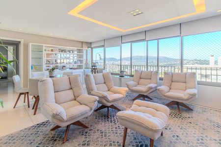 Sala de apartamento à venda com 3 quartos, 104m² em Cavalhada, Porto Alegre