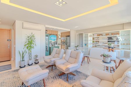 Sala de apartamento à venda com 3 quartos, 104m² em Cavalhada, Porto Alegre