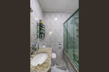 Casa à venda com 369m², 3 quartos e 9 vagas Casa à venda com 369m², 3 quartos e 9 vagasBanheiro da Suíte