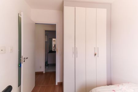 Apartamento à venda com 65m², 3 quartos e 1 vagaQuarto 2