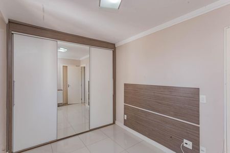 Apartamento para alugar com 54m², 2 quartos e 1 vagaSuíte