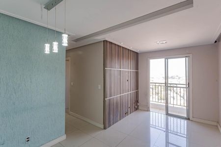 Sala de apartamento para alugar com 2 quartos, 54m² em Vila Liviero, São Paulo