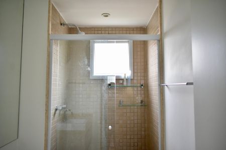 Apartamento à venda com 98m², 3 quartos e 2 vagasBanheiro da Suíte