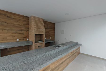 Apartamento à venda com 42m², 2 quartos e 1 vaga Apartamento à venda com 42m², 2 quartos e 1 vagaÁrea comum - Churrasqueira