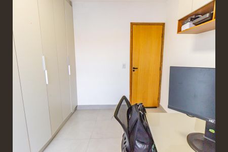 Casa à venda com 108m², 2 quartos e 1 vagaQuarto