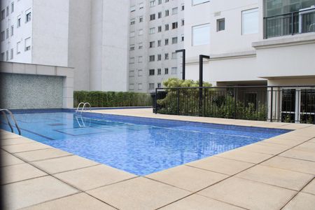 Apartamento à venda com 68m², 3 quartos e 1 vagaÁrea comum - Piscina